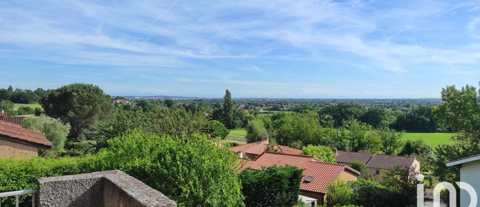 Maison traditionnelle 6 pièces de 152 m² à Castelginest (31780)