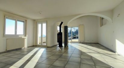 House 5 rooms of 133 m² in Cellieu (42320)