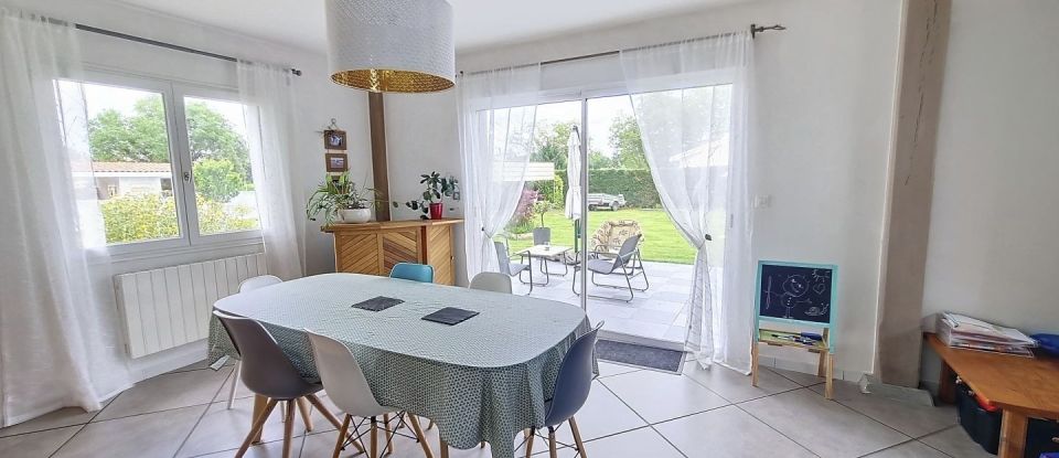 Maison 6 pièces de 160 m² à Samatan (32130)