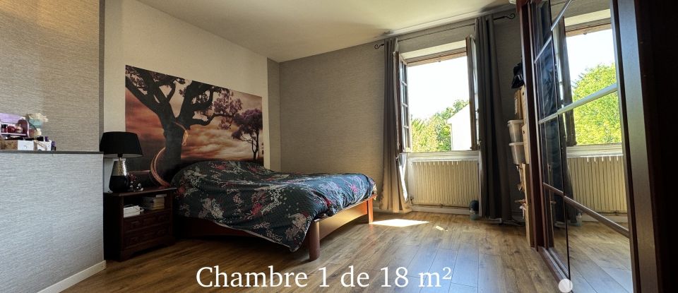 Village house 5 rooms of 148 m² in Châtres (77610)