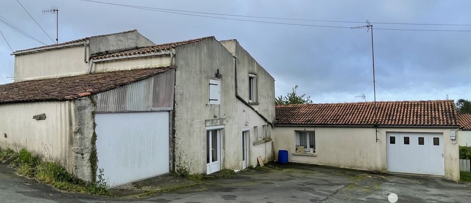 Maison 7 pièces de 150 m² à Pouzauges (85700)