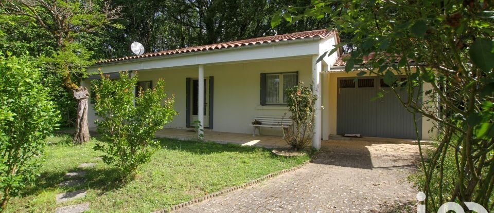 Maison 3 pièces de 40 m² à Trémolat (24510)