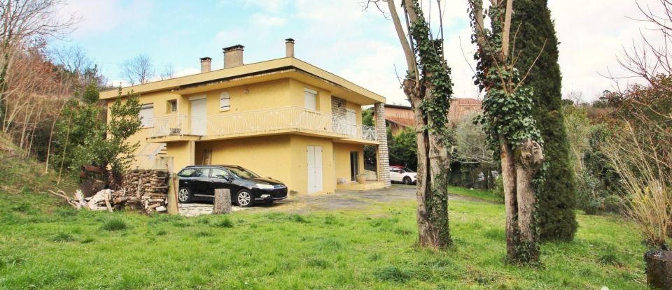 Maison 7 pièces de 180 m² à Castanet-Tolosan (31320)