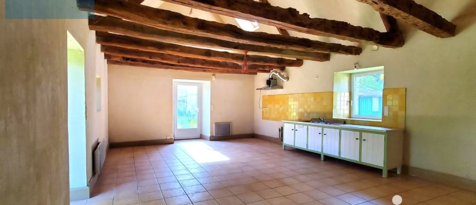 Village house 4 rooms of 123 m² in QUILY (56800)