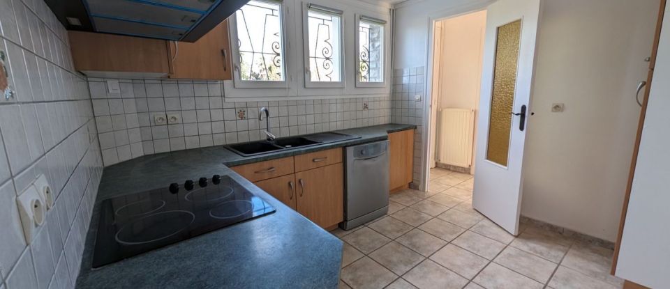 Maison 6 pièces de 180 m² à Rontignon (64110)