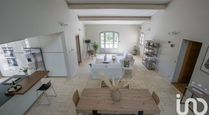House 10 rooms of 450 m² in Auriol (13390)