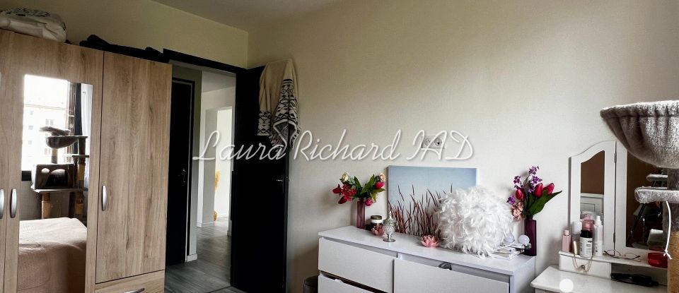 Apartment 5 rooms of 71 m² in Conflans-Sainte-Honorine (78700)