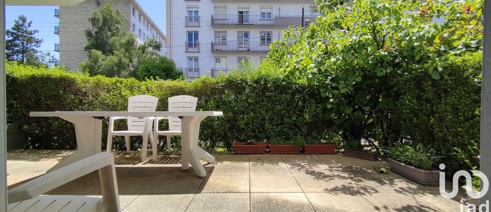 Apartment 2 rooms of 46 m² in Saint-Nazaire (44600)