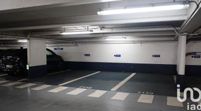 Parking of 12 m² in Paris (75002)