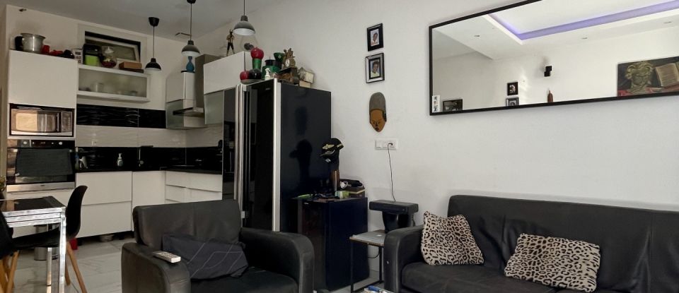 Appartement 4 pièces de 80 m² à Fréjus (83600)