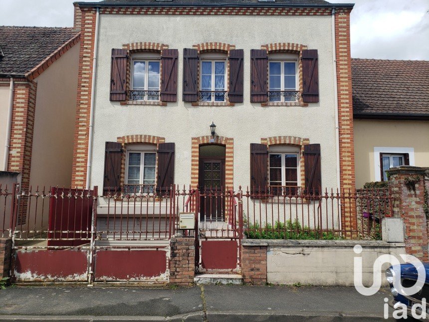 Maison de ville 4 pièces de 113 m² à Thorigné-sur-Dué (72160)