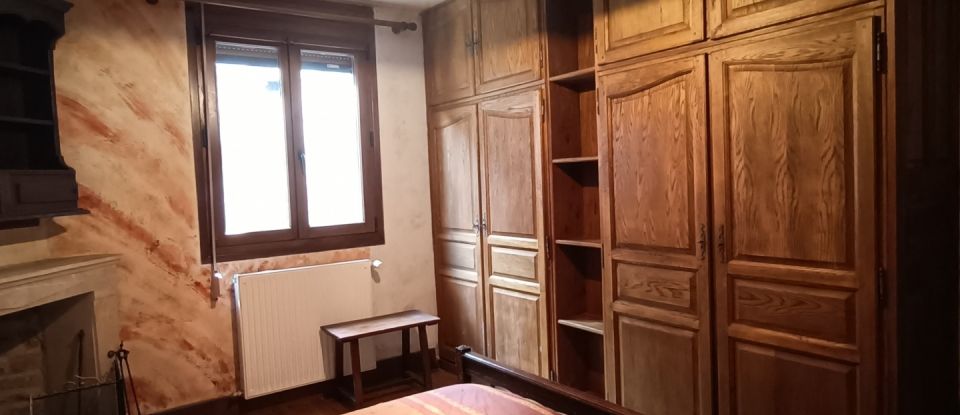 Town house 4 rooms of 90 m² in Montbard (21500)