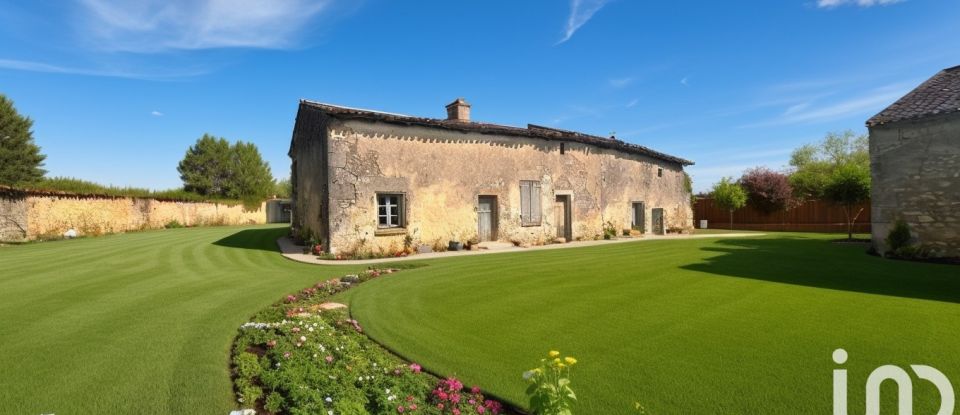 Ferme 3 pièces de 92 m² à Roullet-Saint-Estèphe (16440)