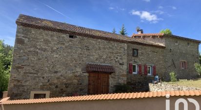 Maison de campagne 6 pièces de 190 m² à La Chapelle-Agnon (63590)