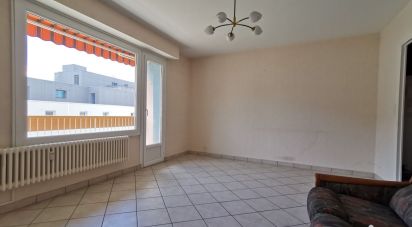 Apartment 4 rooms of 62 m² in Bassens (73000)