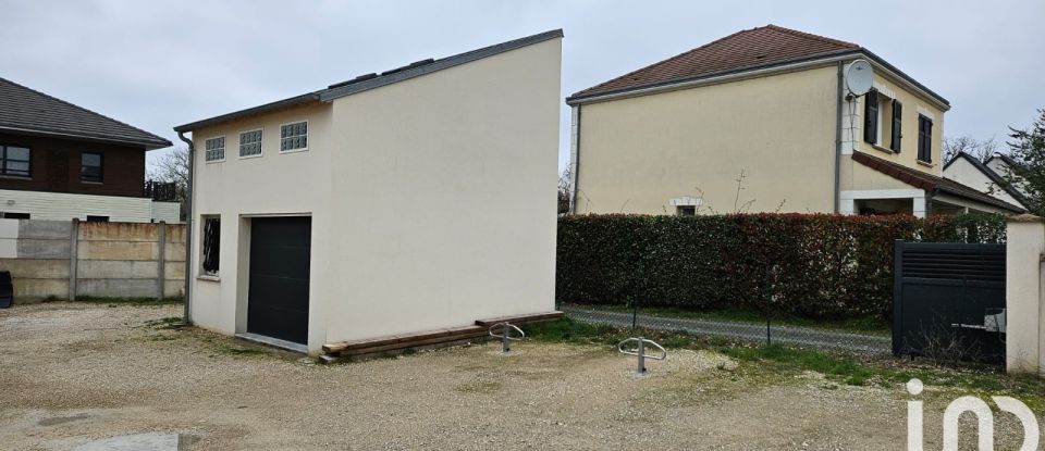 Town house 3 rooms of 85 m² in Ingré (45140)