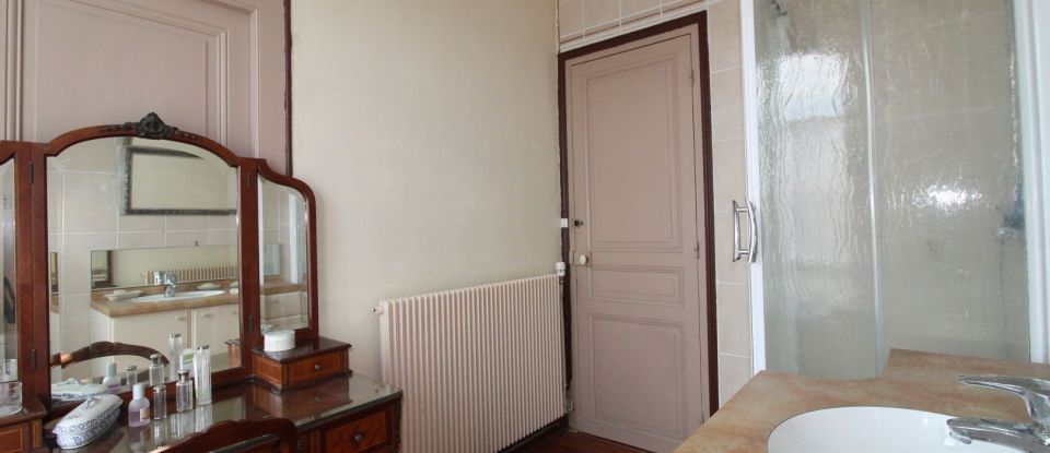 House 5 rooms of 180 m² in Marolles-sur-Seine (77130)