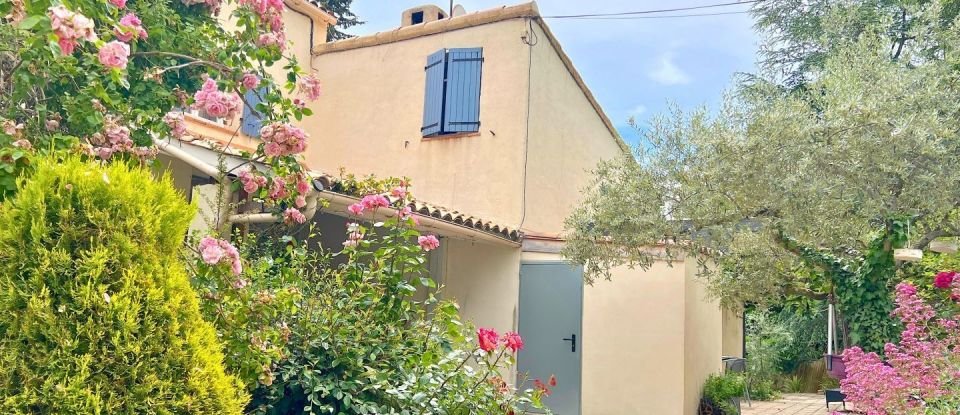 House 8 rooms of 189 m² in Manosque (04100)