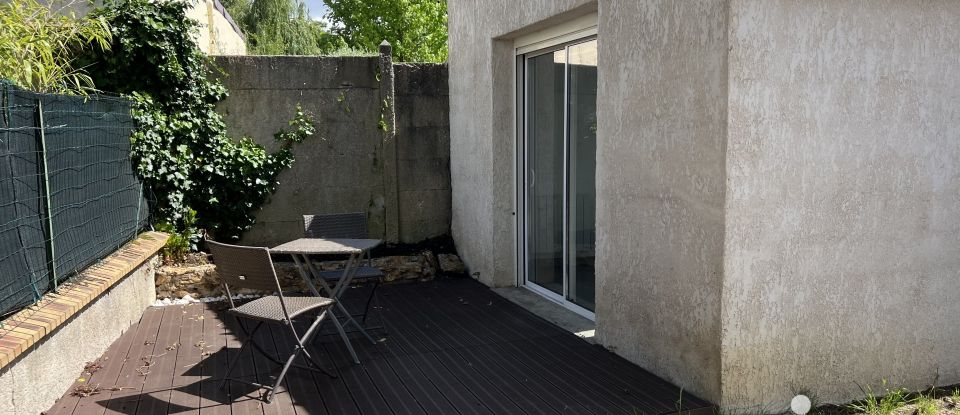 Maison 2 pièces de 42 m² à Sainte-Geneviève-des-Bois (91700)