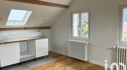 Appartement 3 pièces de 40 m² à Annecy-le-Vieux (74940)