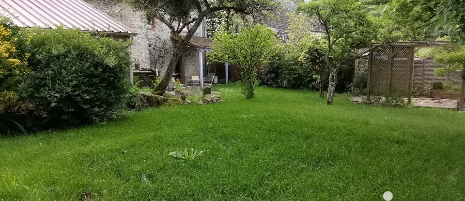 Maison 4 pièces de 95 m² à Saint-Sulpice-le-Dunois (23800)