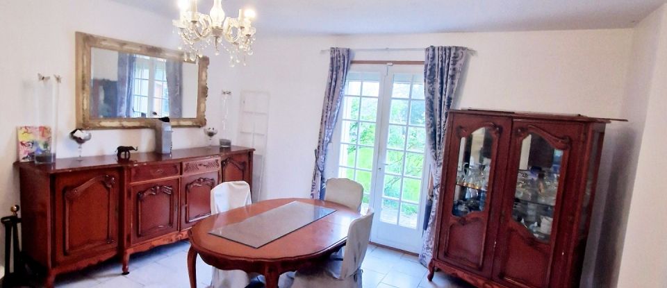 Traditional house 7 rooms of 149 m² in Marly-la-Ville (95670)