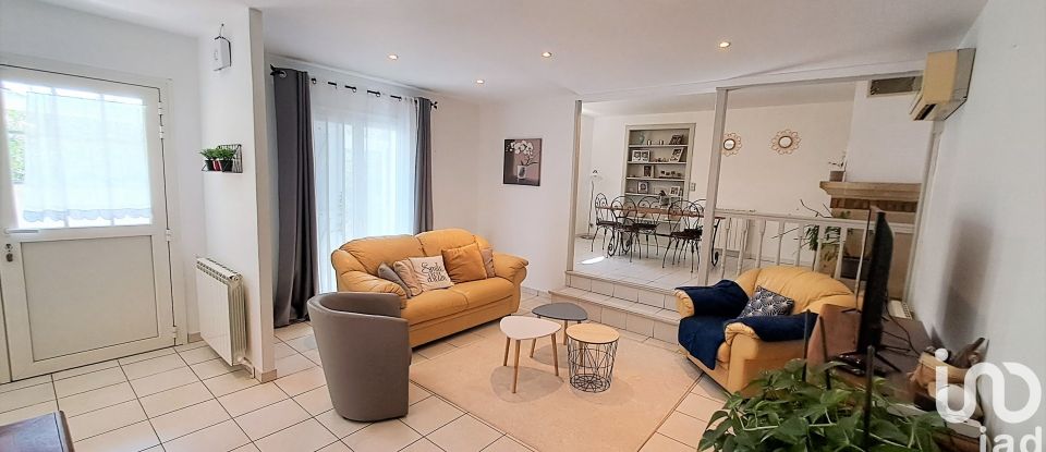 Maison 6 pièces de 130 m² à Autignac (34480)