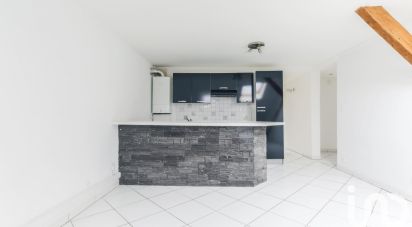 Appartement 3 pièces de 45 m² à Rombas (57120)
