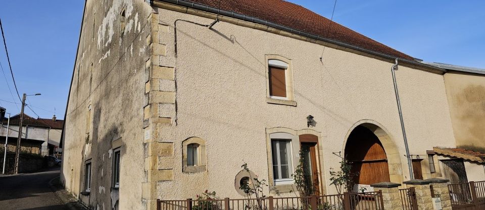 House 4 rooms of 124 m² in Anchenoncourt-et-Chazel (70210)