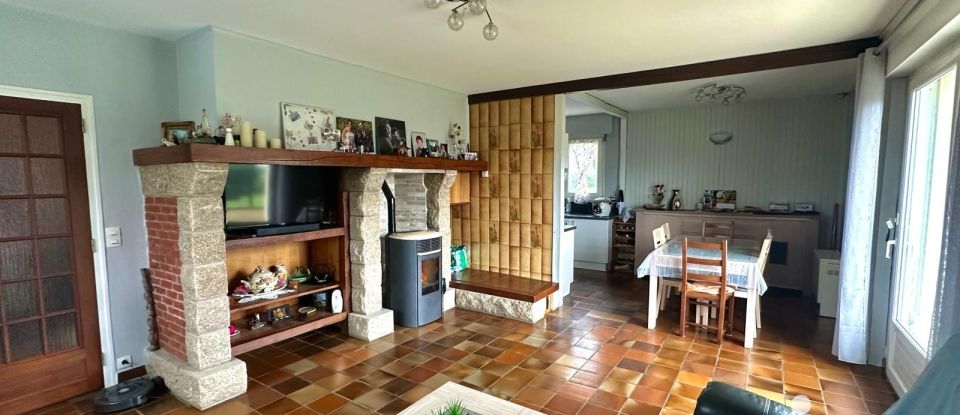 House 5 rooms of 112 m² in Taupont (56800)