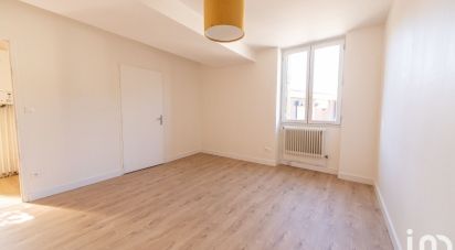 Duplex 2 rooms of 46 m² in Rive-de-Gier (42800)