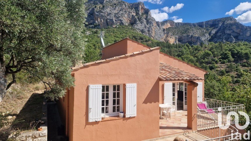 Traditional house 4 rooms of 95 m² in Moustiers-Sainte-Marie (04360)