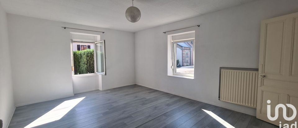 Maison 8 pièces de 252 m² à Bouligney (70800)