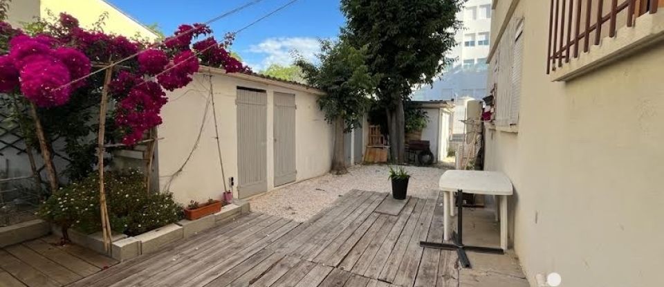 Apartment 3 rooms of 62 m² in Toulon (83100)