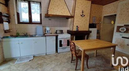 Village house 5 rooms of 120 m² in Fontaine-Chalendray (17510)