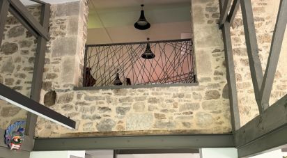 Town house 5 rooms of 251 m² in Figeac (46100)
