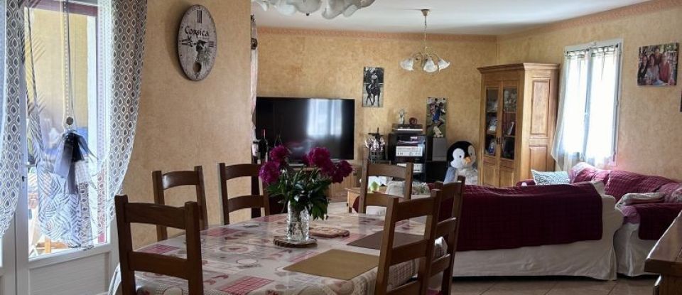 House 6 rooms of 146 m² in Rieux-Minervois (11160)