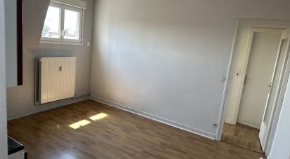 Apartment 2 rooms of 31 m² in Amiens (80000)