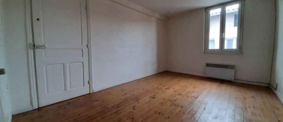 Maison 4 pièces de 82 m² à Graulhet (81300)