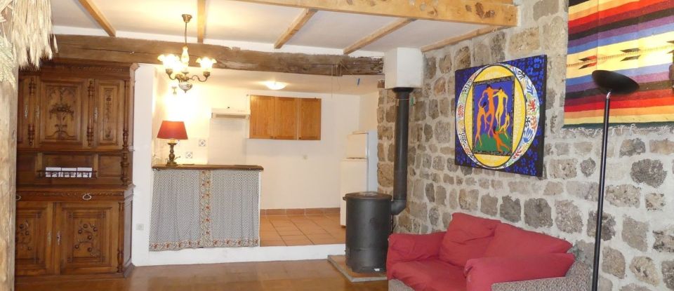 Maison 2 pièces de 75 m² à Montpezat-sous-Bauzon (07560)