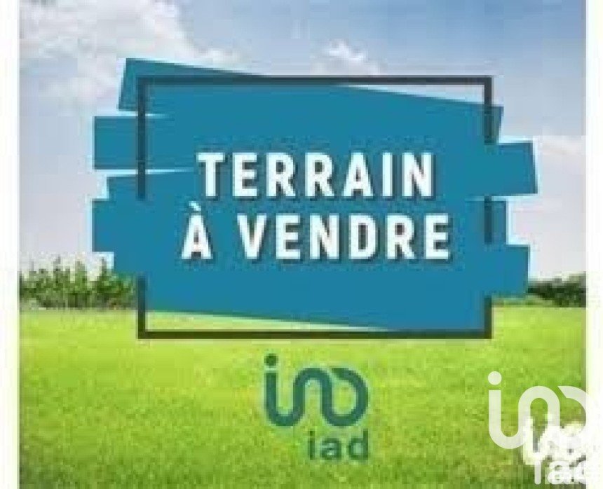 Land of 272 m² in Saint-Victor (03410)