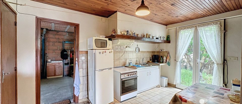 Maison 6 pièces de 160 m² à Florensac (34510)