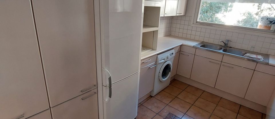 Appartement 4 pièces de 113 m² à Nîmes (30000)