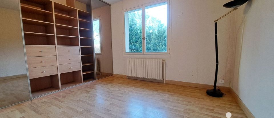 Maison 5 pièces de 125 m² à Yèvres (28160)