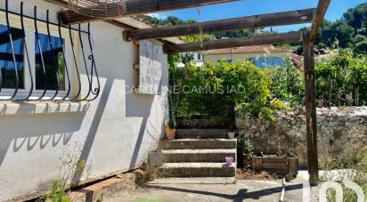 Village house 4 rooms of 80 m² in Ollioules (83190)