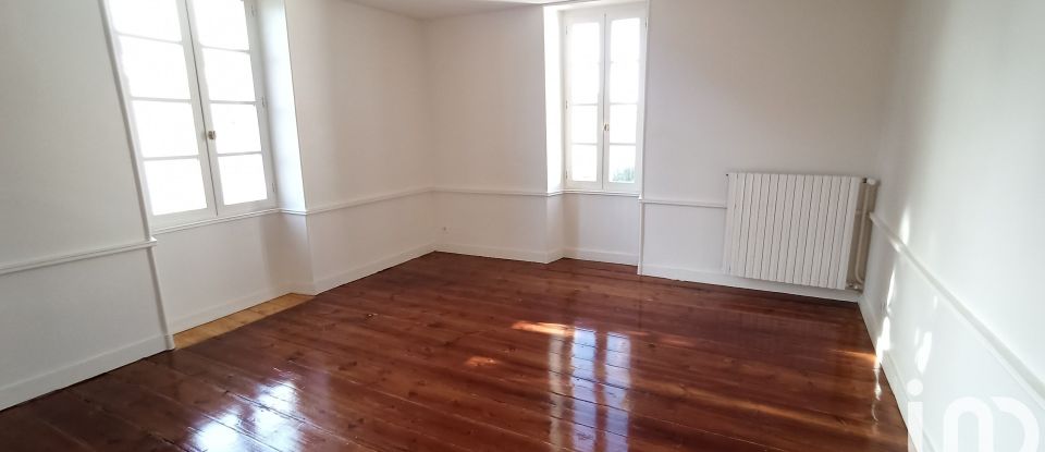 Maison de ville 7 pièces de 169 m² à Luçon (85400)