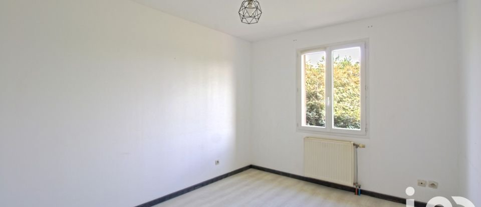 House 6 rooms of 110 m² in Pithiviers-le-Vieil (45300)