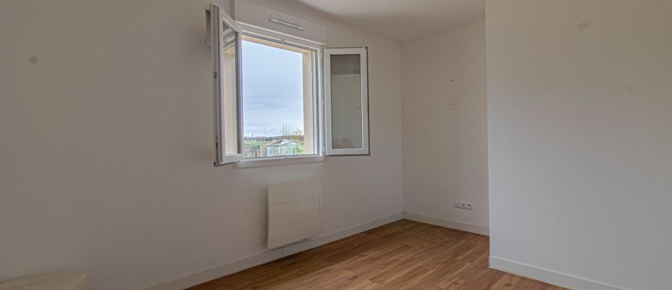 Maison 6 pièces de 110 m² à Bû (28410)