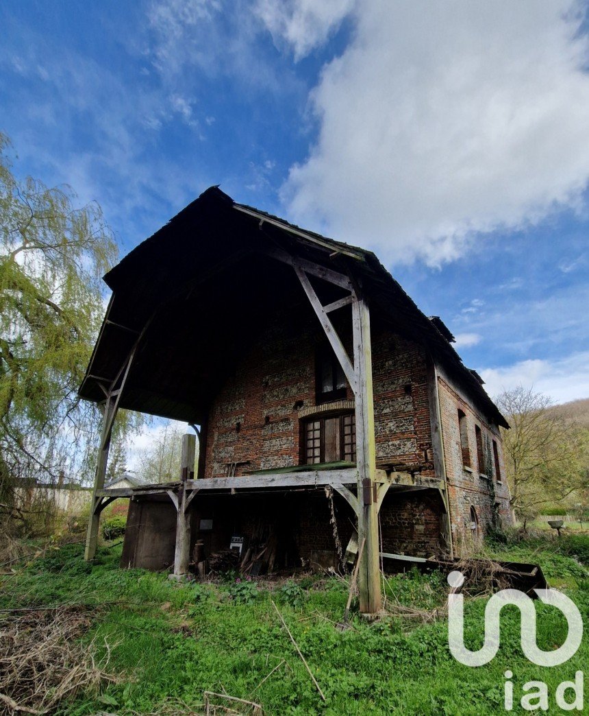 Terrain de 2 734 m² à Saâne-Saint-Just (76730)