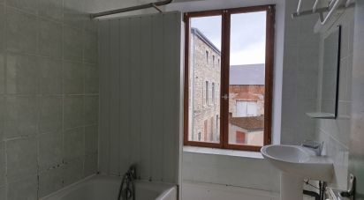 Maison 5 pièces de 134 m² à Fromelennes (08600)